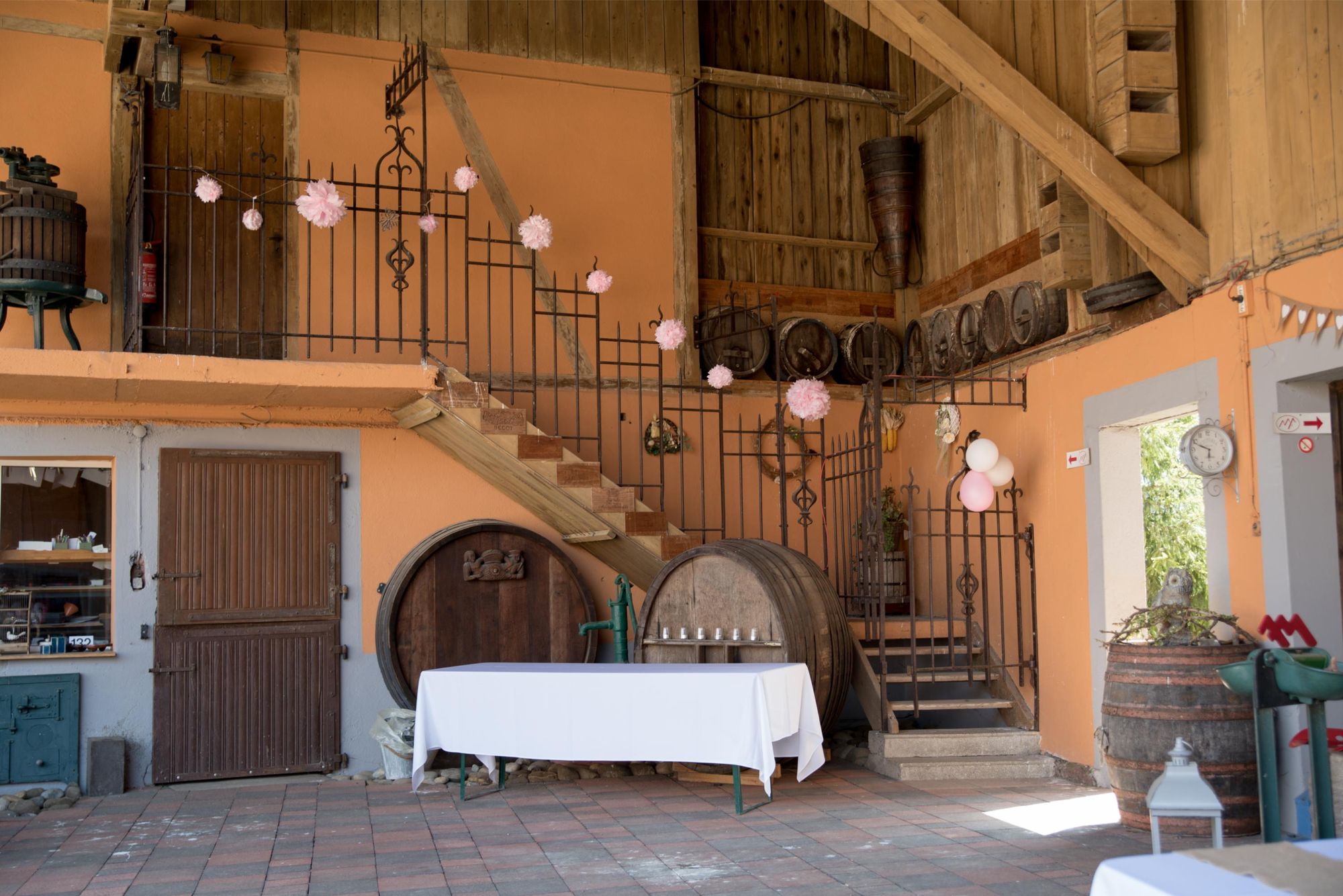 lieu de réception, vin d'honneur, mariage chic et élégant dans le grand est